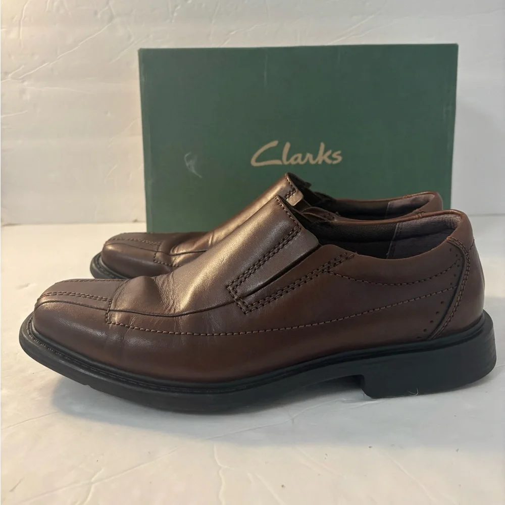 Clarks deane brown